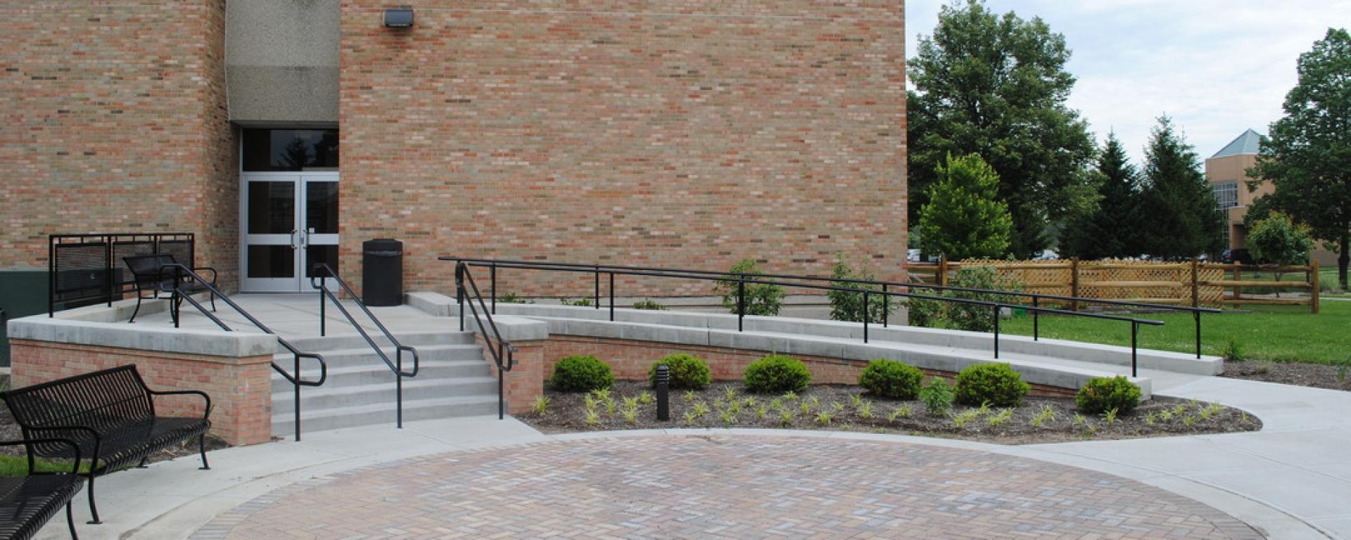 courtyard with seating