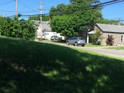 Dawson St Water Main - Mason, OH residential street with green grass